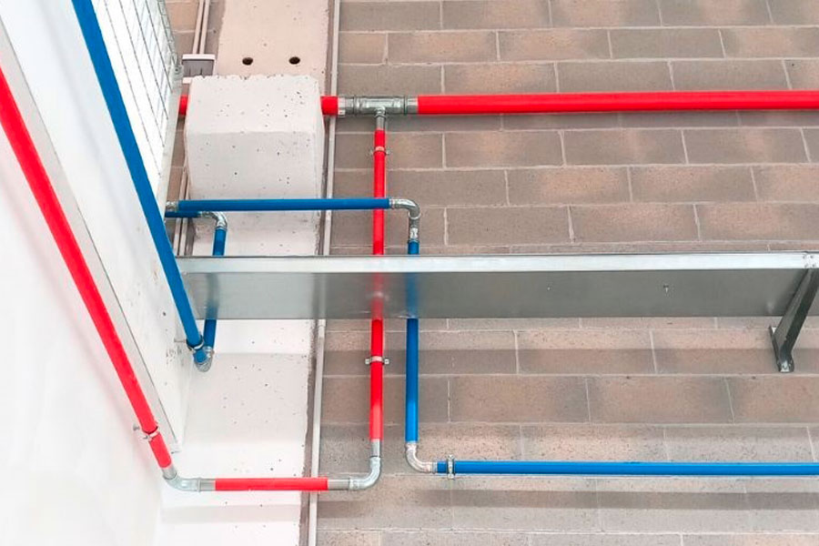 Raccordi a pressare e pressfitting: la scelta migliore per impianti idraulici a regola d'arte