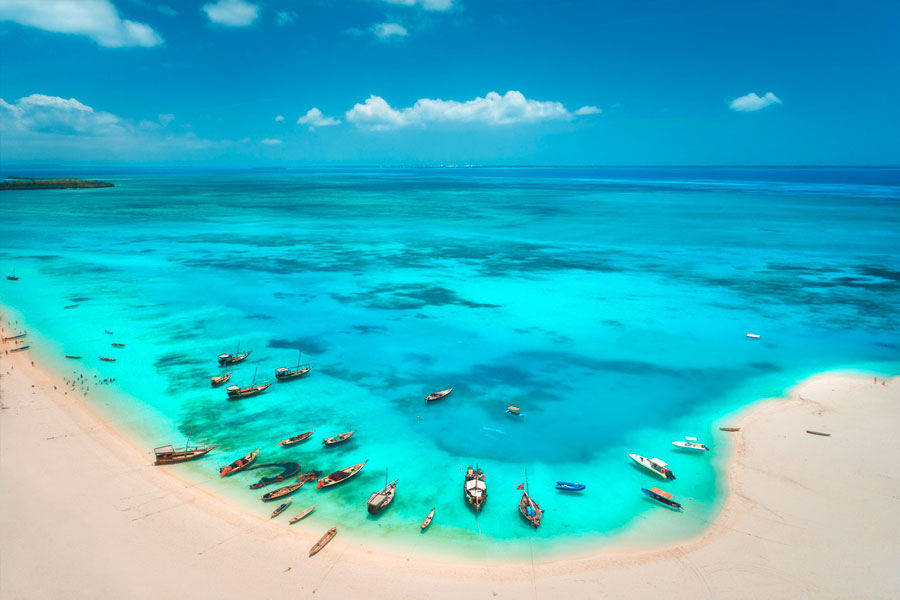 Un safari in Tanzania e Zanzibar: tra le bellezze del Serengeti e le spiagge di Nungwi